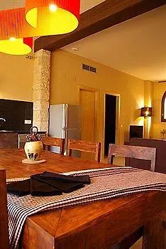 L'arcada De Fares Apartment